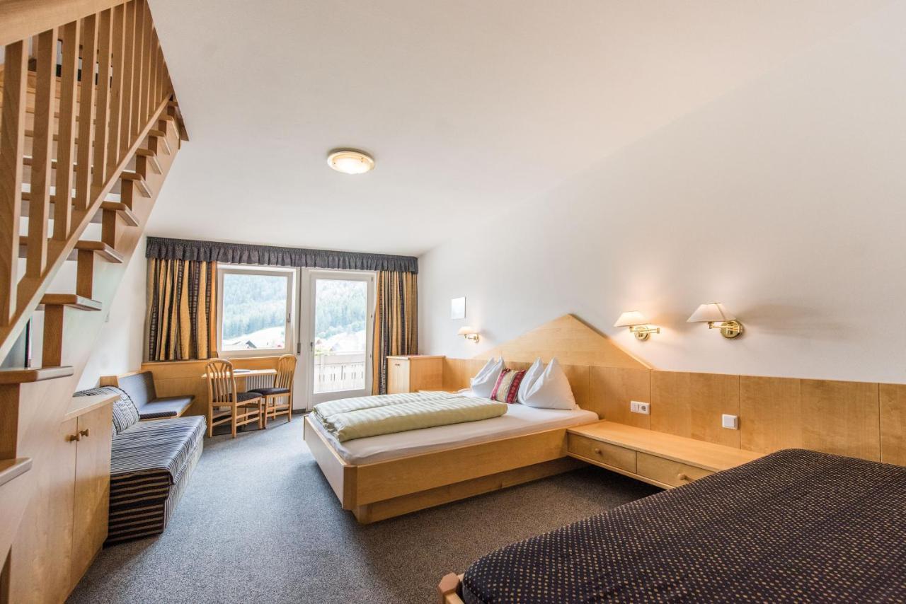Hotel Fronza - Your Hike & Mountain Home Lutago Exterior photo