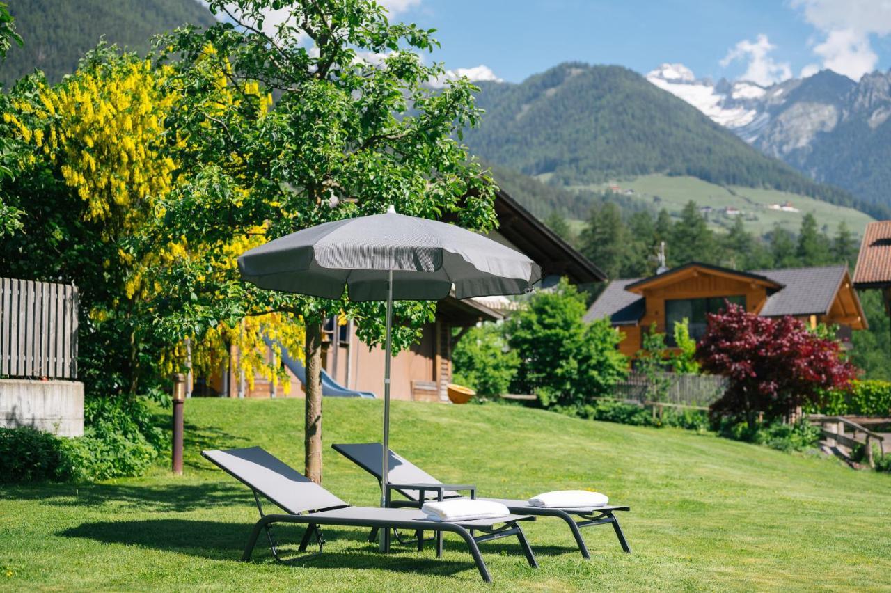 Hotel Fronza - Your Hike & Mountain Home Lutago Exterior photo